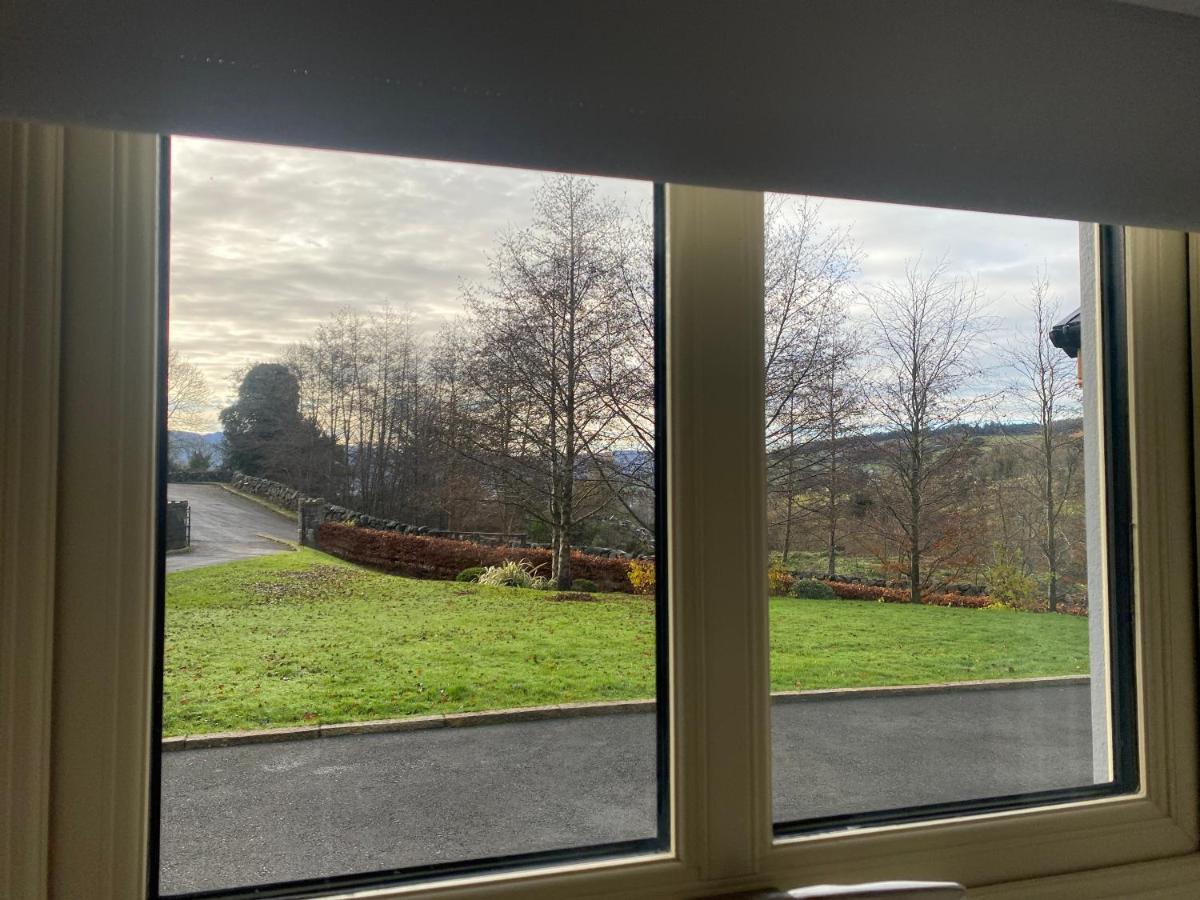 Rostrevor Valley House -Mountainside Hot Tub View นิวรี ภายนอก รูปภาพ